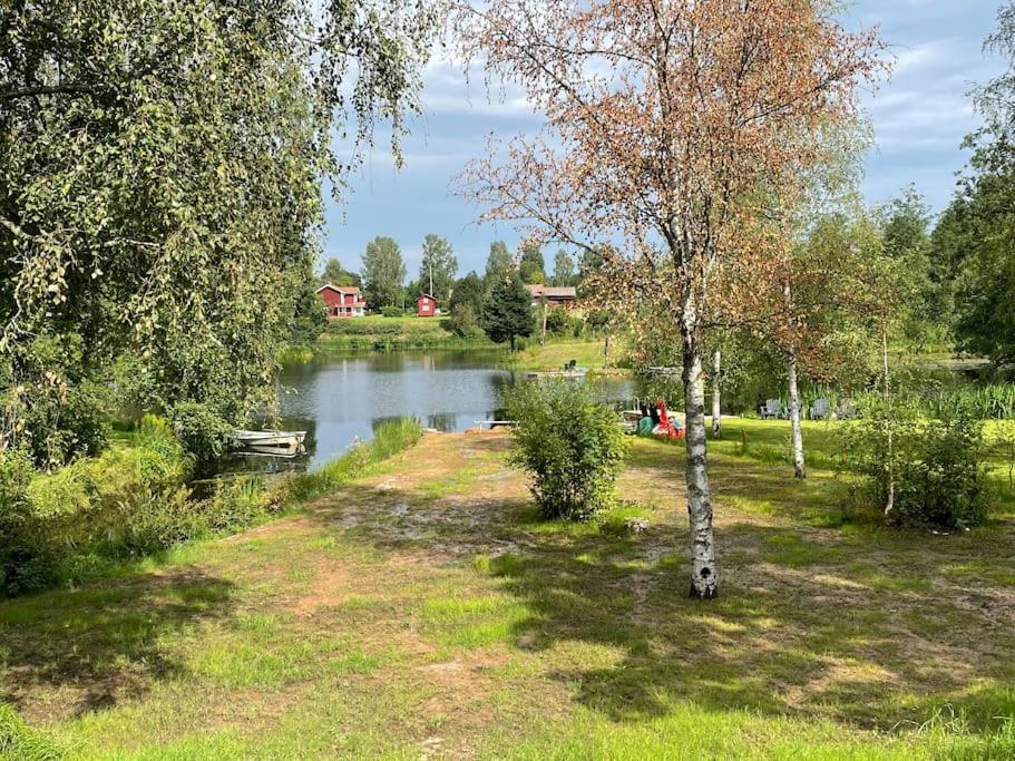 Dalastuga Med Tillgang Till Badplats Leksand Extérieur photo